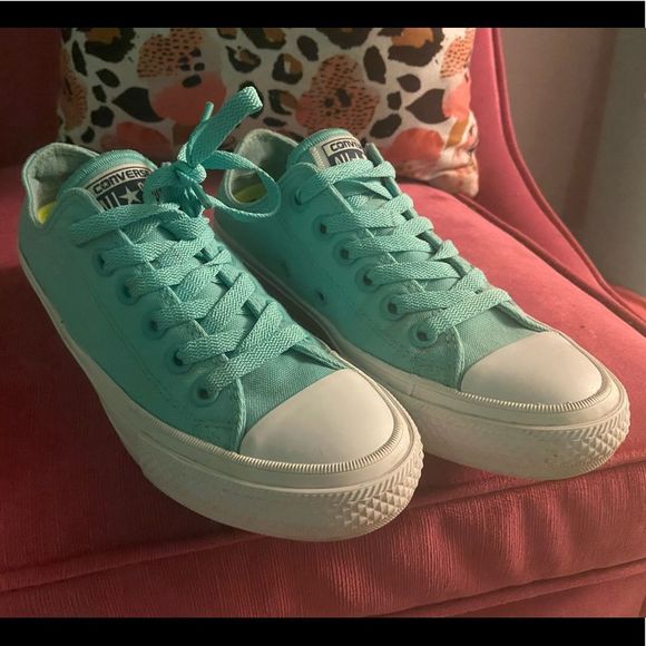 ChuckTaylor II Converse - Picture 1 of 8